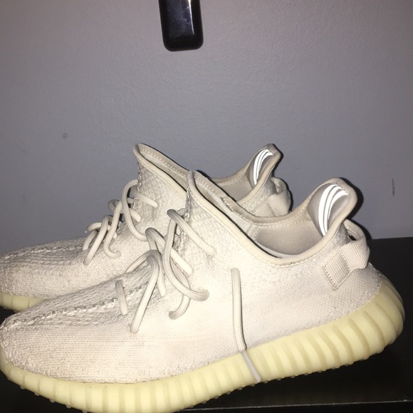 Yeezy 350 v2 “Cream”  *OPEN TO TRADE* - Picture 2 of 4